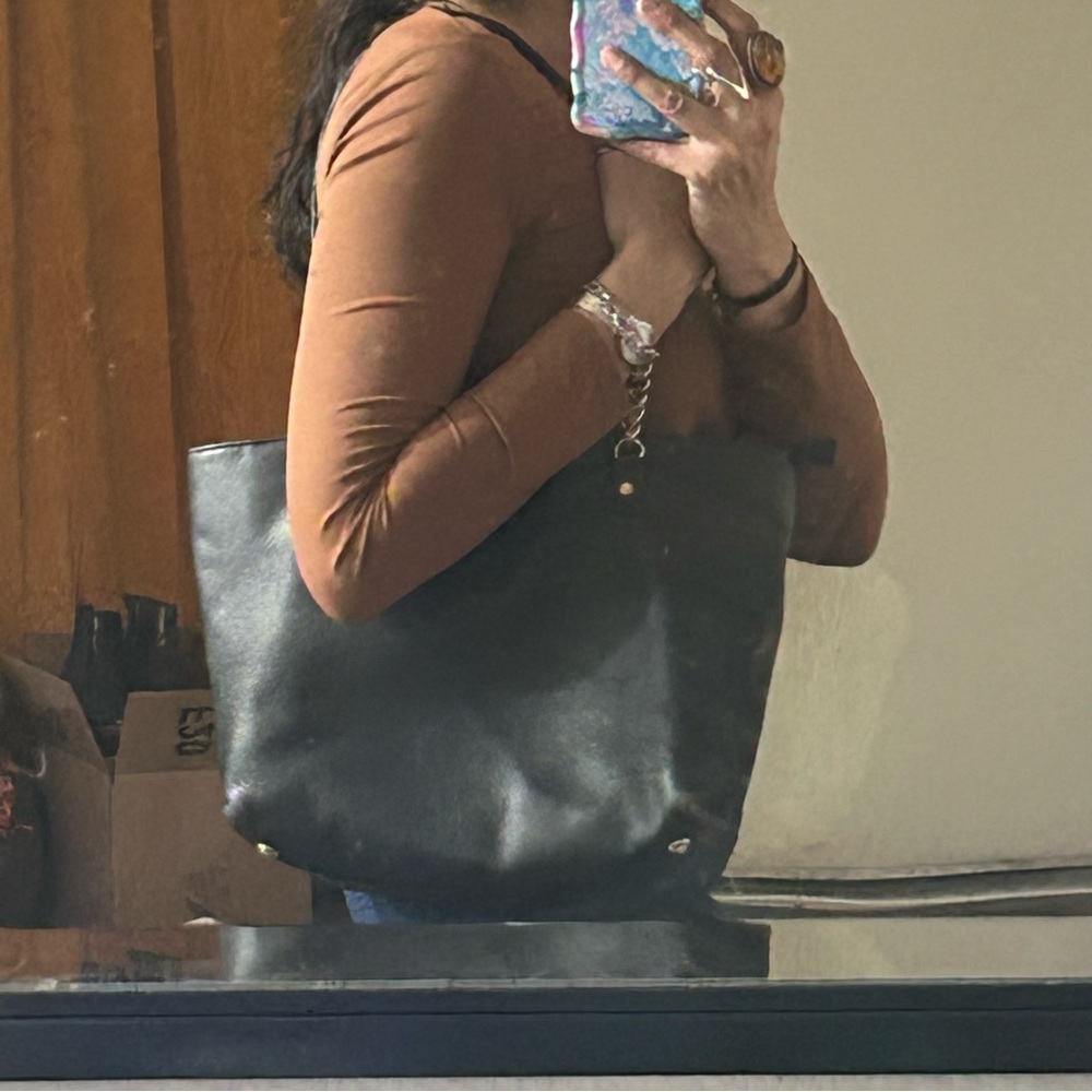 MICHAEL Michael Kors Black Leather Tote Bag - Picture 10 of 13